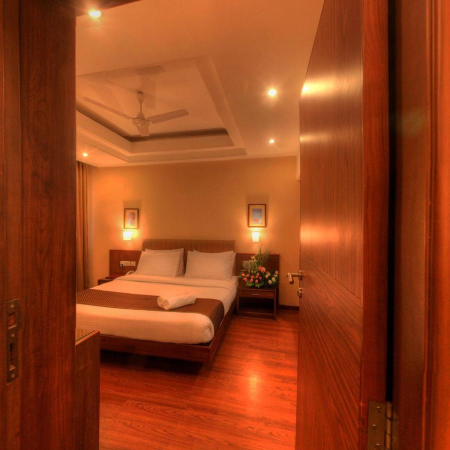 Hotel Deepa Comforts Μπανγκαλόρ Εξωτερικό φωτογραφία