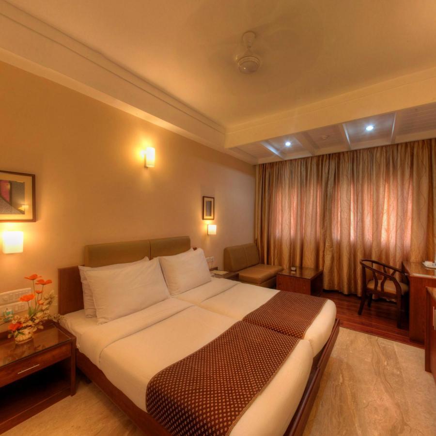 Hotel Deepa Comforts Μπανγκαλόρ Εξωτερικό φωτογραφία